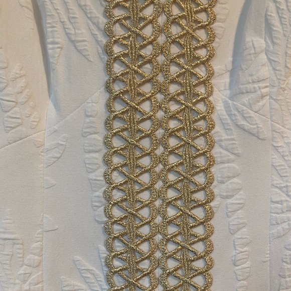 ☀️ Lilly Pulitzer White and Gold Arie Stretch Shift Dress - Picture 2 of 10